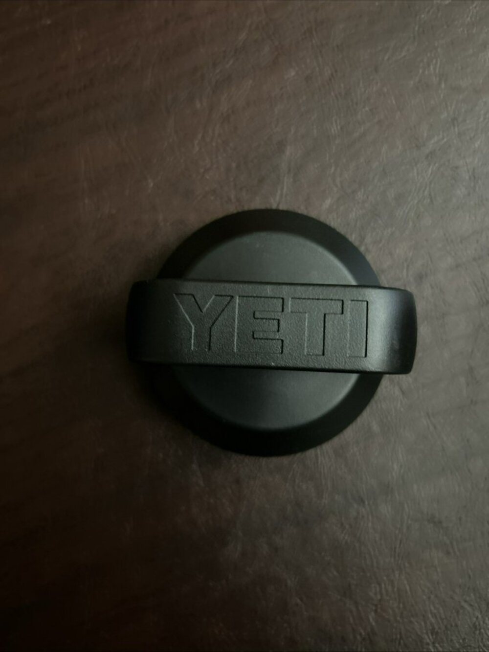 YETI Rambler 26oz Bottle Red Purina Friskies Limited Edition w/ Chug Cap New - Picture 6 of 6